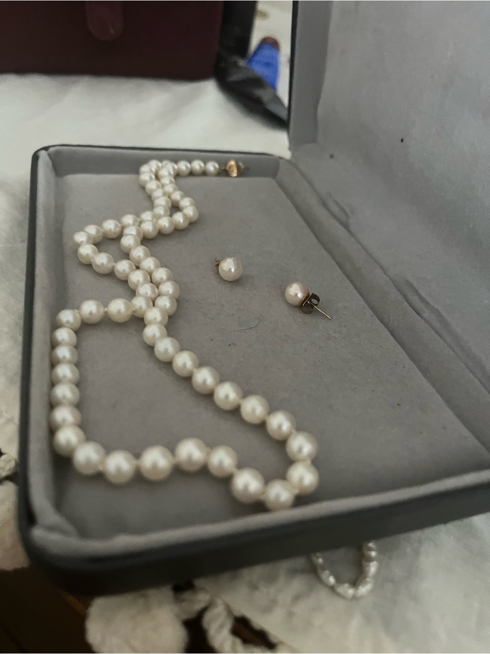 14k gold and pearl necklace and earrings
